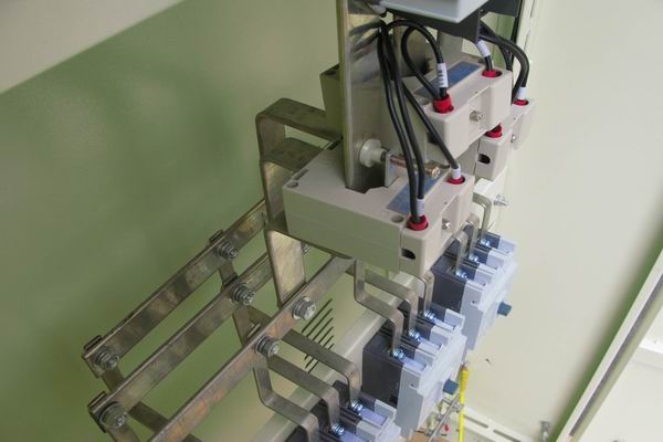 南充配电柜-应急照明配电柜使用对工作人员的具